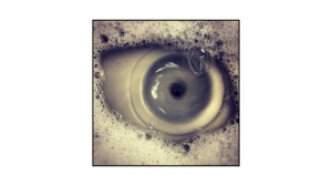 eye or sink draining